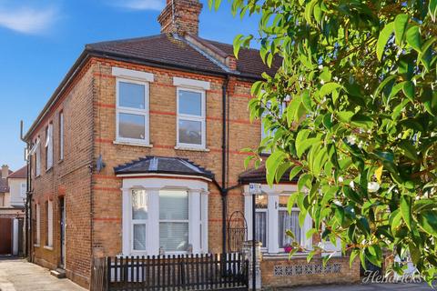 undefined, Colchester Road, Southend-on-sea, SS2 6