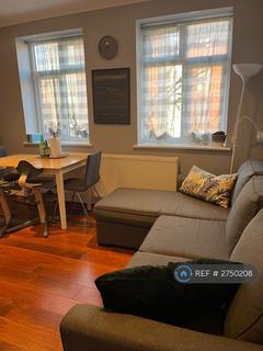 2 bedroom flat to rent, West End Court, London, NW6