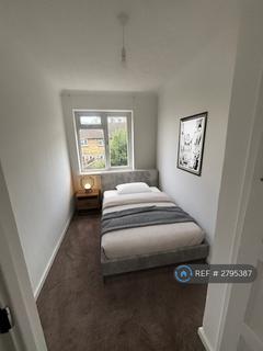 3 bedroom terraced house to rent, Ruscoe Road, London, E16