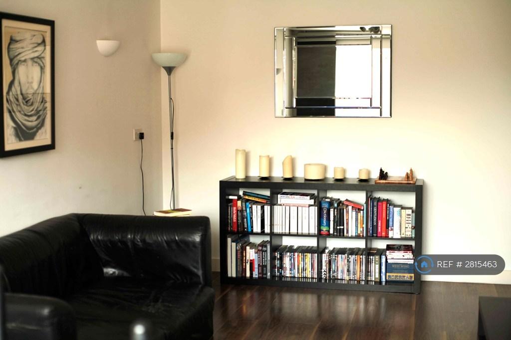 Lounge/Dinning Room
