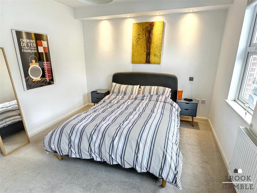01323 438506