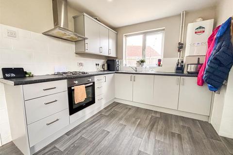 undefined, High View, Bedford