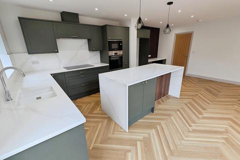 undefined, Bristol Road, Frampton Cotterell, Bristol