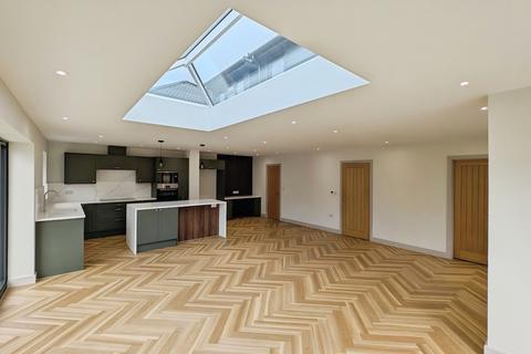 undefined, Bristol Road, Frampton Cotterell, Bristol