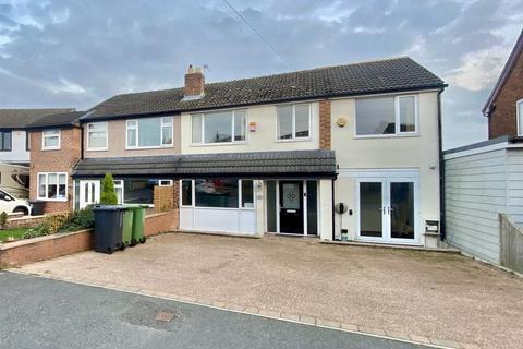 4 bedroom semi-detached house for sale, Greenside Mount, Mirfield