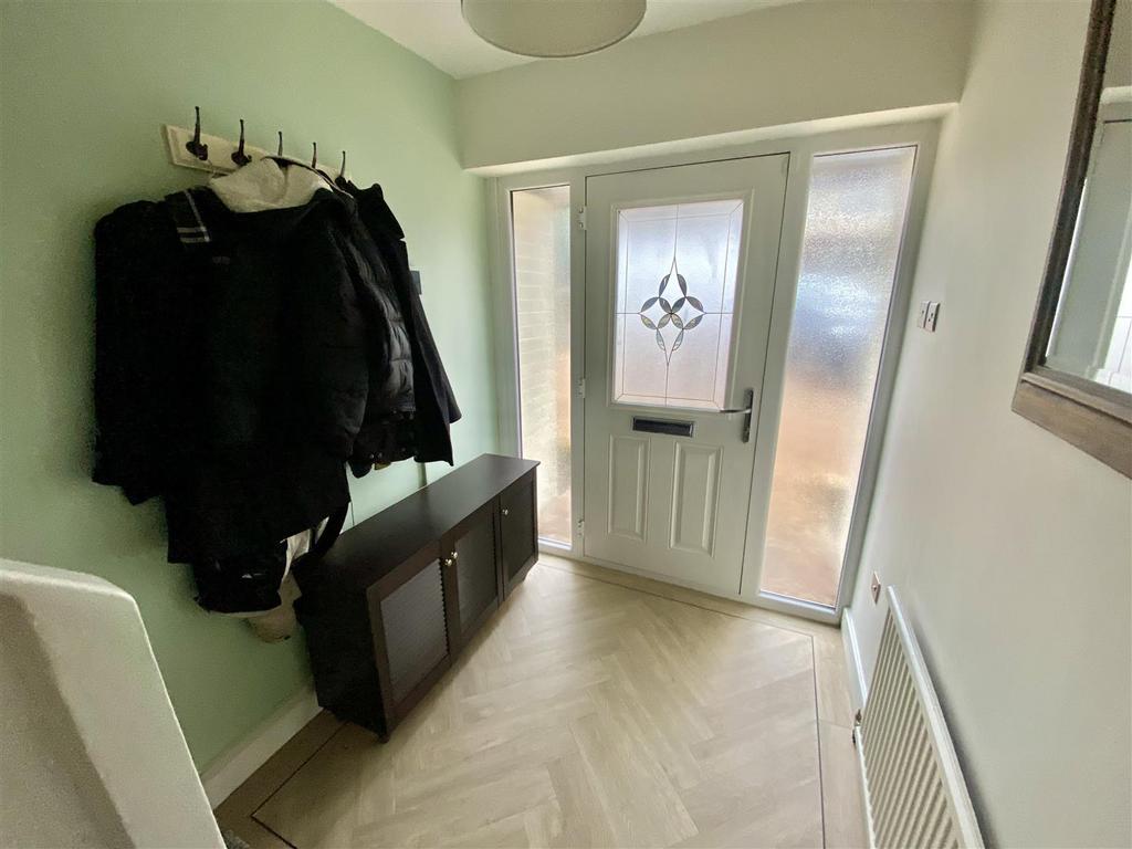 Bramleys Estate Agents - Greenside Mount - Mirfiel