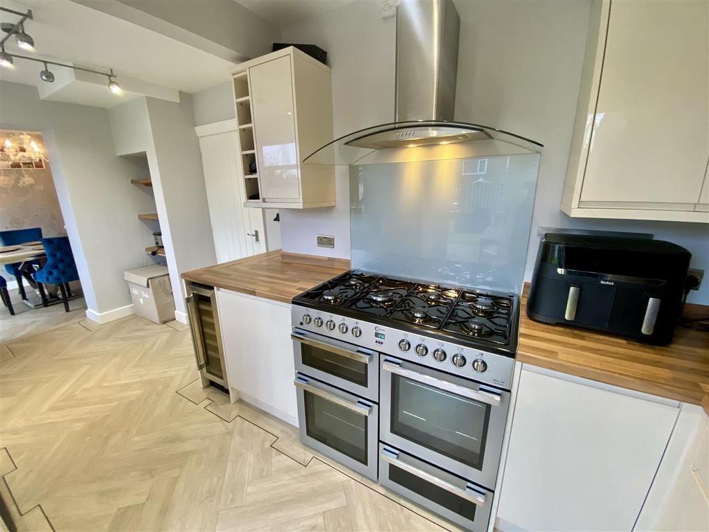 Bramleys Estate Agents - Greenside Mount - Mirfiel