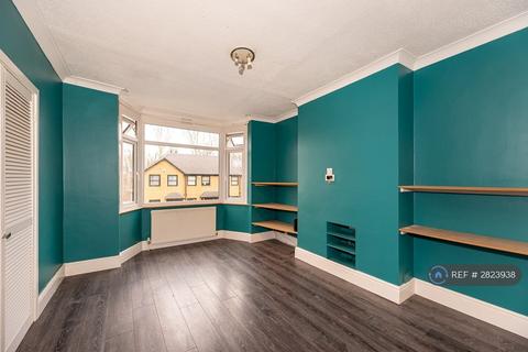 undefined, Queens Park Road, Romford, RM3