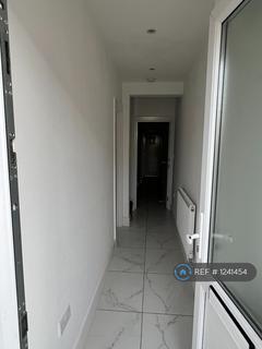 undefined, Cardiff Road, Watford, WD18