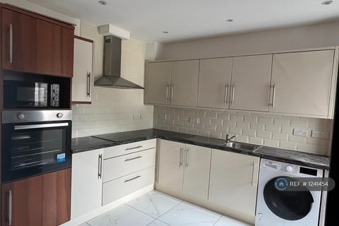 undefined, Cardiff Road, Watford, WD18
