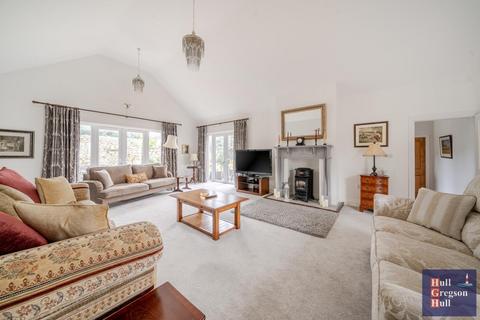 5 bedroom detached house for sale, Wakeham, Portland