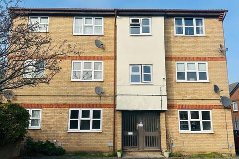 2 bedroom flat to rent, Dagenham, RM10 7NN