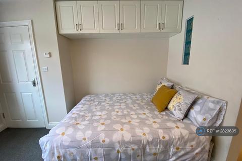 undefined, Poplar Grove, Kennington, Oxford, OX1