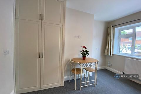 undefined, Poplar Grove, Kennington, Oxford, OX1