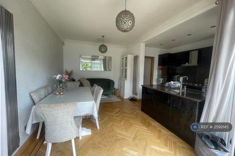 undefined, St. Ronans Crescent, Woodford Green, IG8
