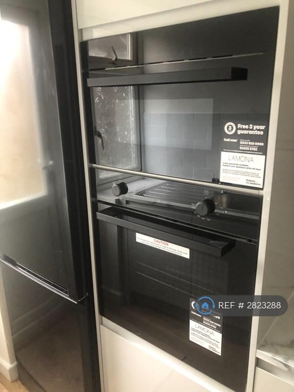 Oven And Microwave