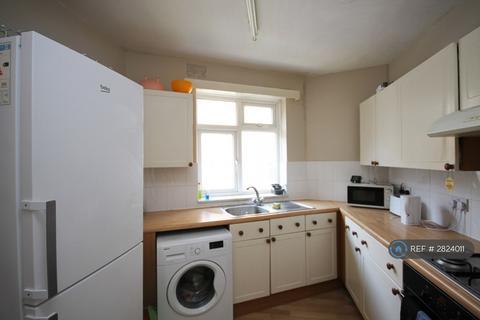 undefined, Weston Court, Kingston Upon Thames, KT1