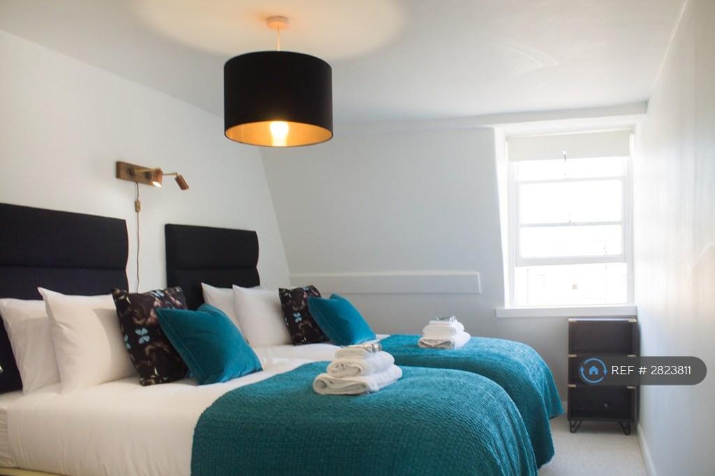Bedroom2