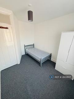 undefined, Chingford Mount Road, London, E4