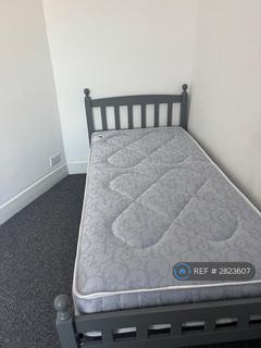 undefined, Chingford Mount Road, London, E4