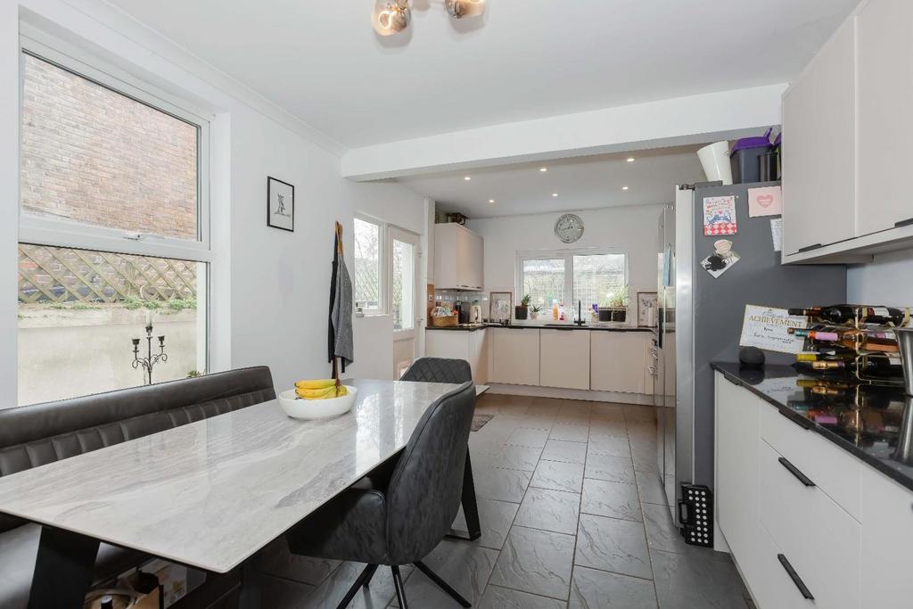 Leighton Rd 17.jpg