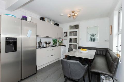 5 bedroom semi-detached house for sale, Leighton Road, Hove