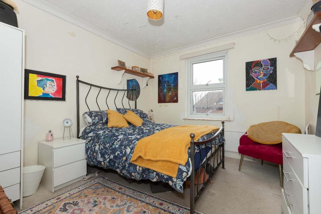 Leighton Rd 6.jpg