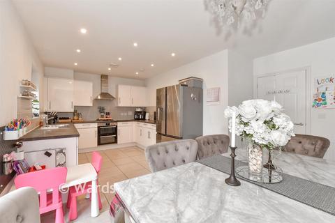 4 bedroom detached house for sale, Blengate Close, Canterbury, Kent