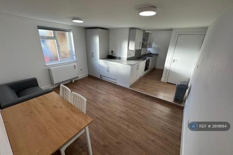 1 bedroom flat to rent, The Broadway, Southall, UB1