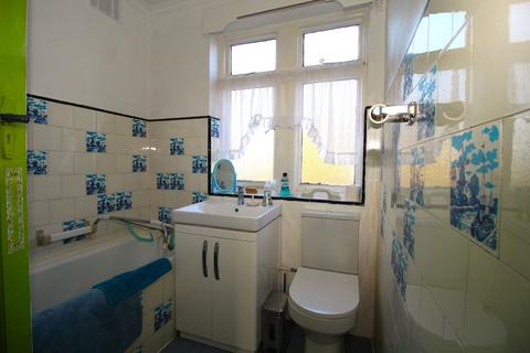 undefined, Rainham RM13