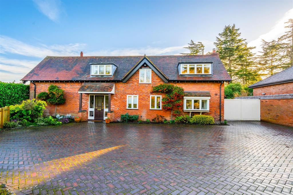 Cedar Court 14.jpg