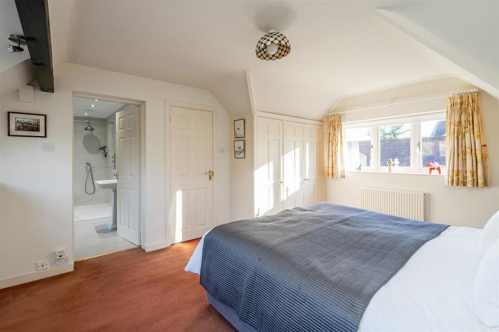 Cedar Court 40.jpg