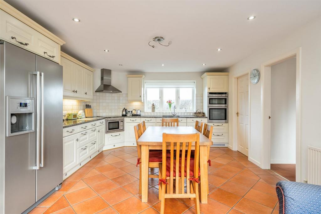 Cedar Court 58.jpg
