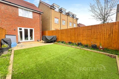 2 bedroom semi-detached house for sale, The Wooldridges, Ash, Aldershot