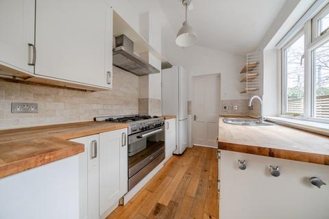 undefined, Felix Road, London
