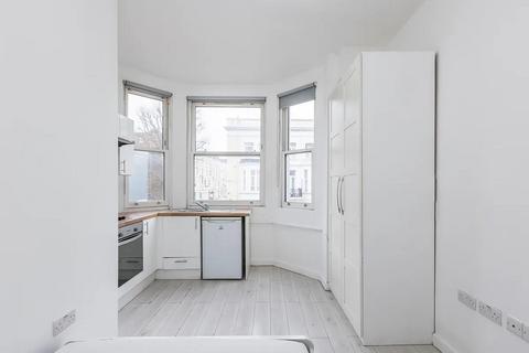 undefined, Warwick Road, Earls Court, London  SW5