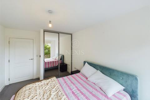 1 bedroom apartment to rent, Southmere House 1 Highland Street, London, E15