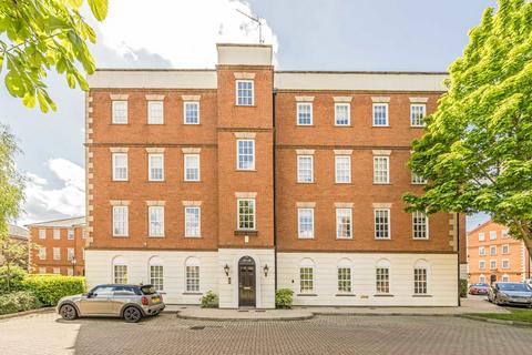 undefined, Queens Reach, East Molesey KT8