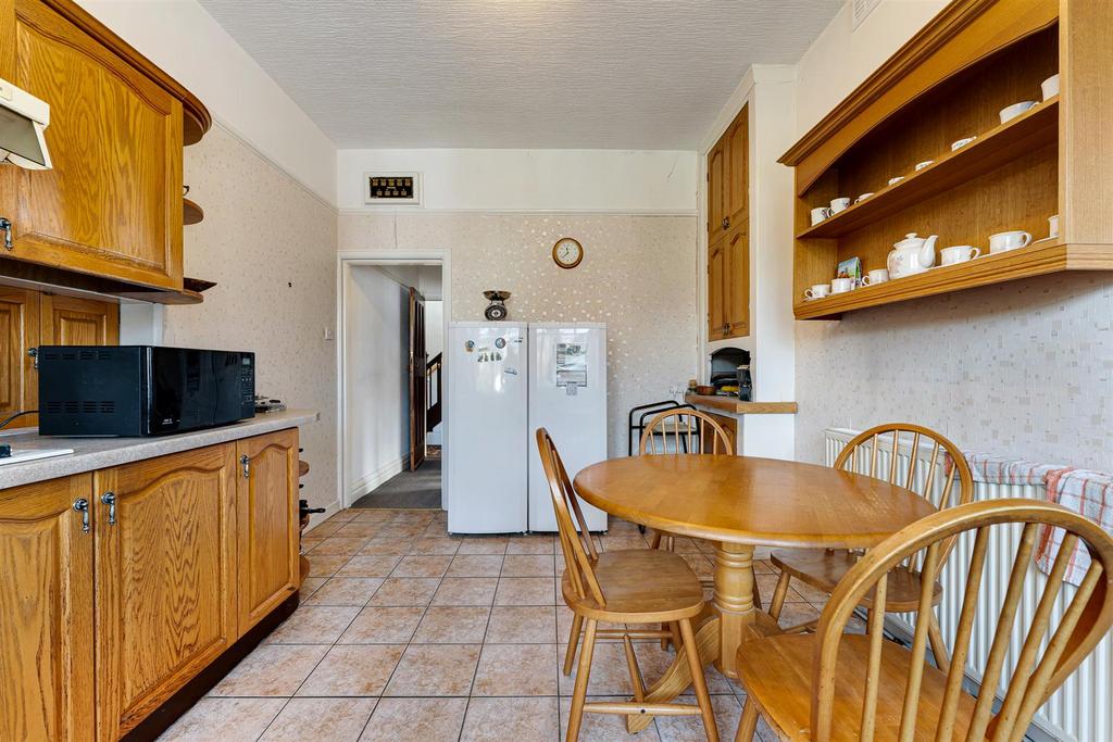 Kitchen 2