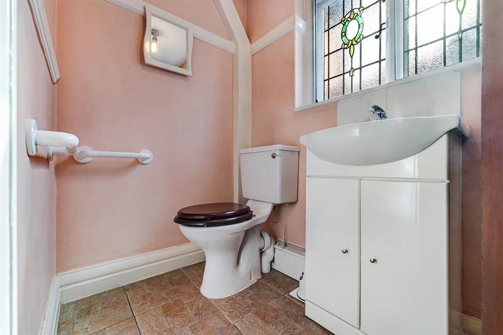 Ground Floor WC