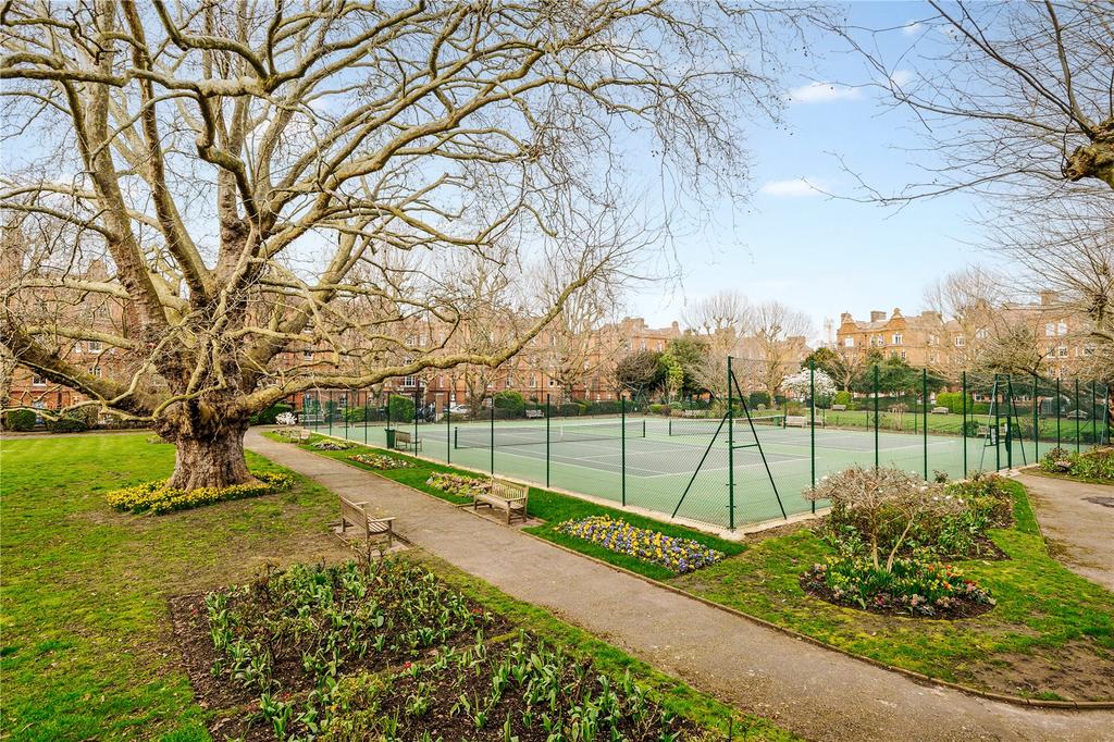 Tennis  Courts
