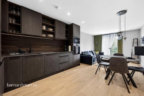 2 bedroom flat for sale, South Park Hill Road, SOUTH CROYDON