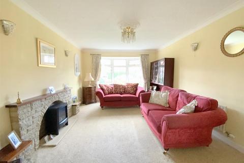 undefined, Cardiff Avenue, New Waltham, Grimsby