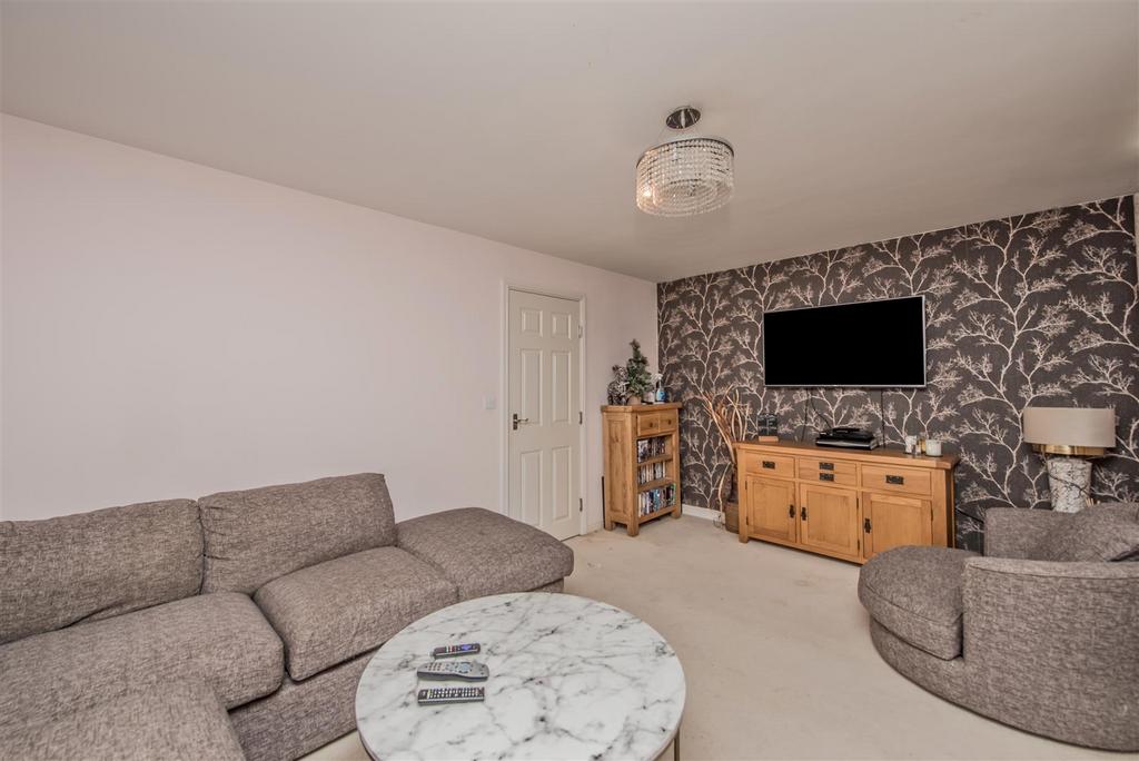 Living Room: