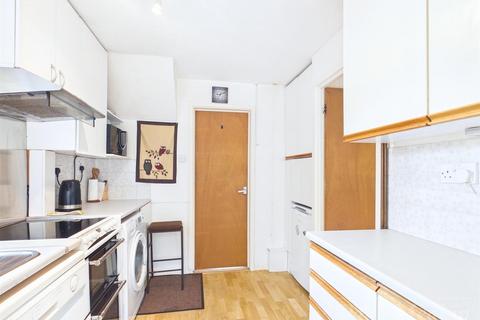 undefined, Owl Close, South Croydon