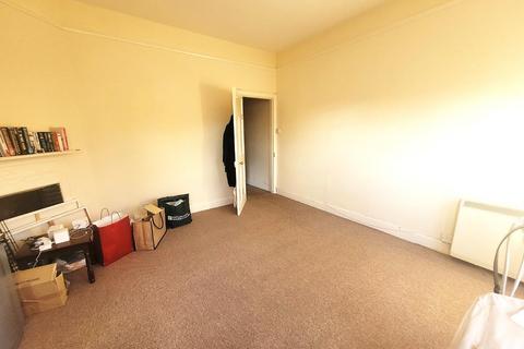 undefined, Abington Avenue, Abington, Northampton NN1