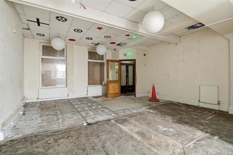 Property for sale, Broad Street, Seaford