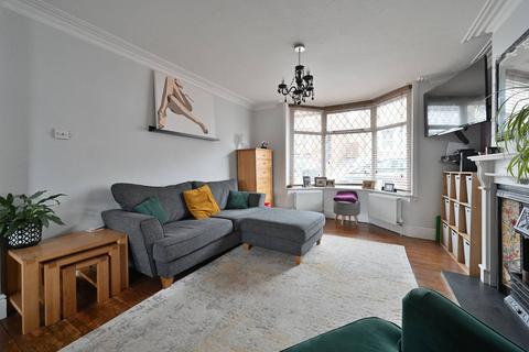 3 bedroom semi-detached house for sale, South Hill Road, Hemel Hempstead, HP1