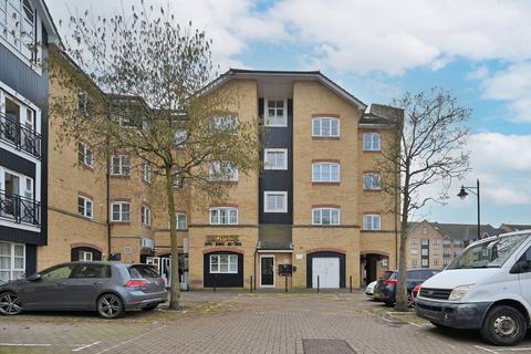 2 bedroom flat for sale, Dickinson Quay, Hemel Hempstead, HP3