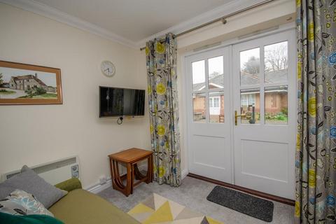 1 bedroom flat for sale, 5 Sycamore House, Partridge Drive, Woodland Court, Downend, Bristol, BS16 2RD
